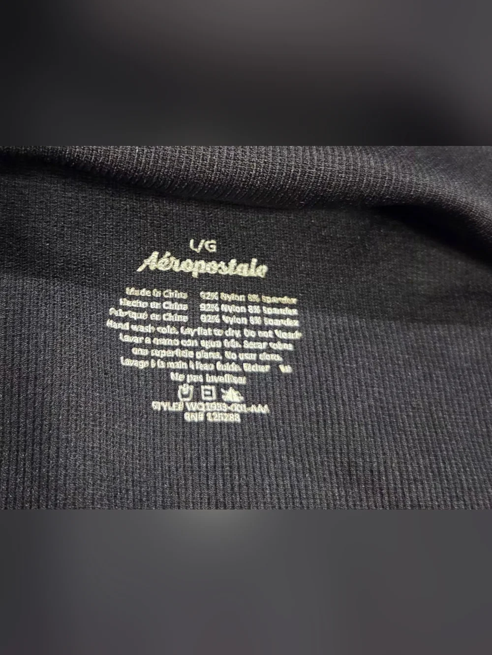 Aeropostale Black Seamless Sports Bra W/ Logo Straps- Pads Included - Picture 2 of 3